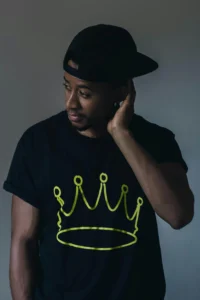 Black Crown Graphic Shirt